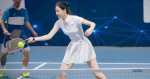 Cô gái Nghệ An gây sốt mạng xã hội với bức ảnh chơi pickleball